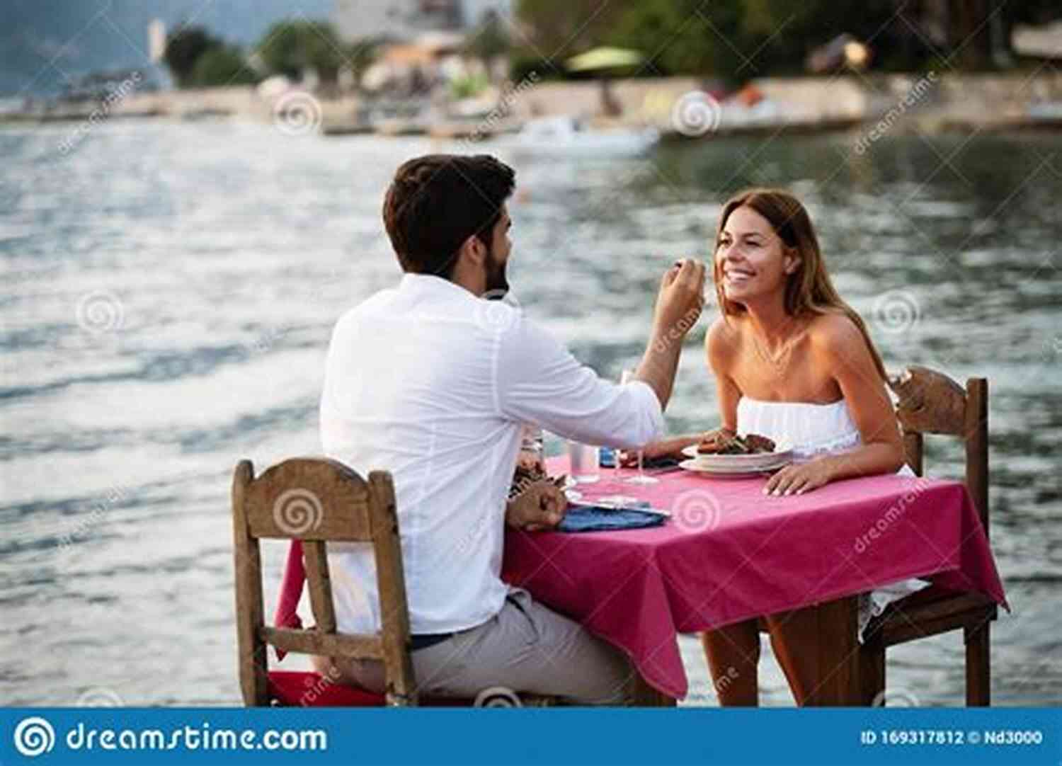 A Couple Sharing A Romantic Dinner Couples Therapy: A 30 Day Guide To Help Save Your Marriage (How To Save My Marriage And Have A Healthy Relationship)
