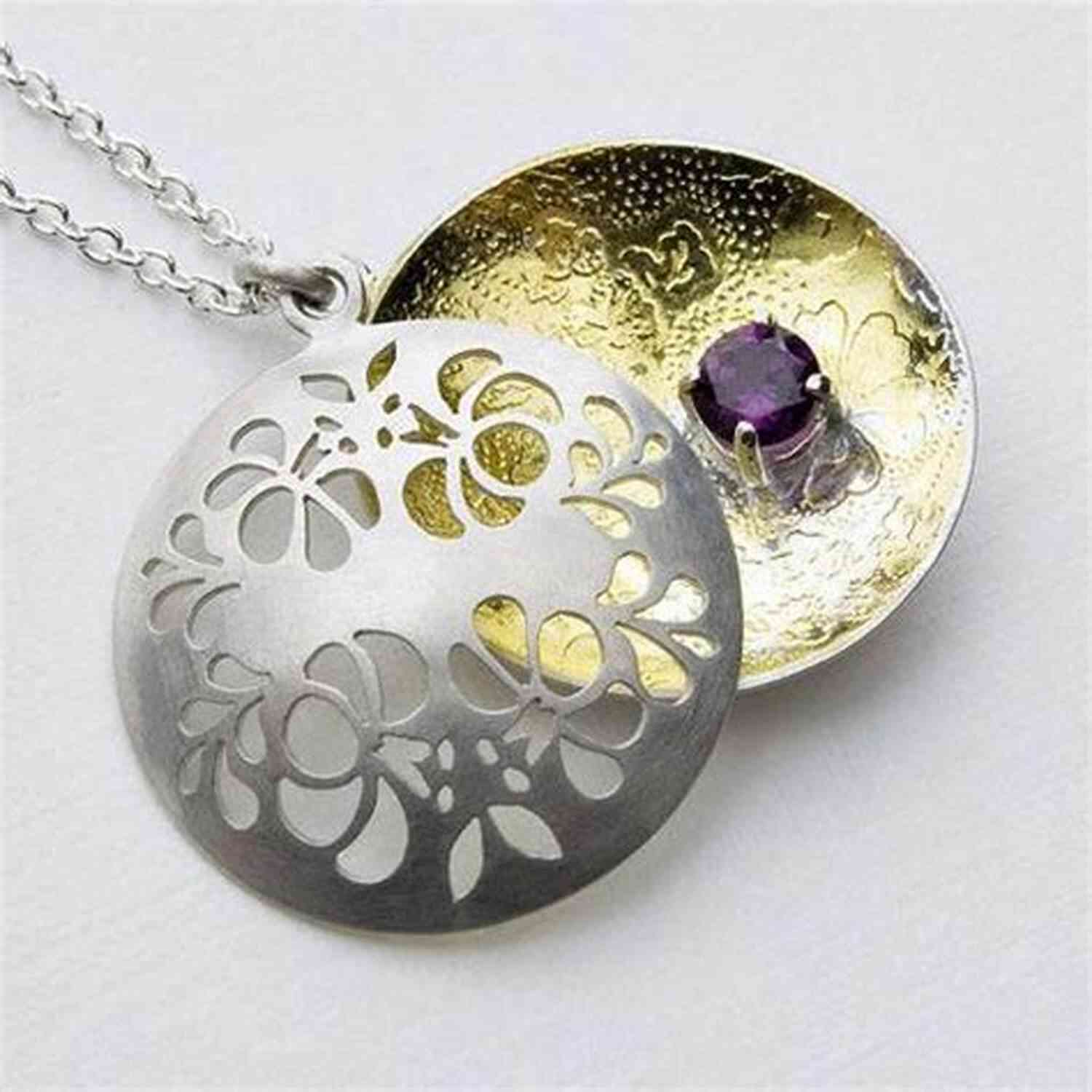 A Delicate Locket Adorned With Beautiful Gems And Intricate Designs The Covenant (Arbor S Shorty Stories)