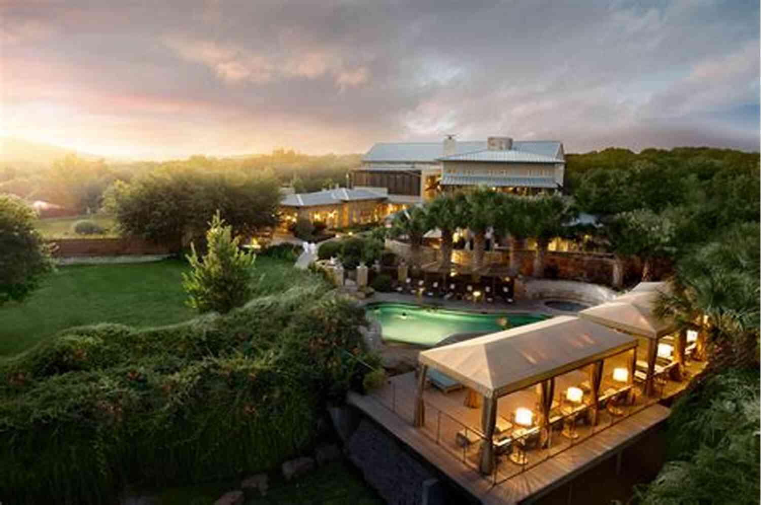 A Luxurious Lakeside Resort Featuring A Relaxing Spa With Tranquil Views Of The Lake The Best Is Yet To Come: New York Sullivans Spinoff (Summer Lake 1)