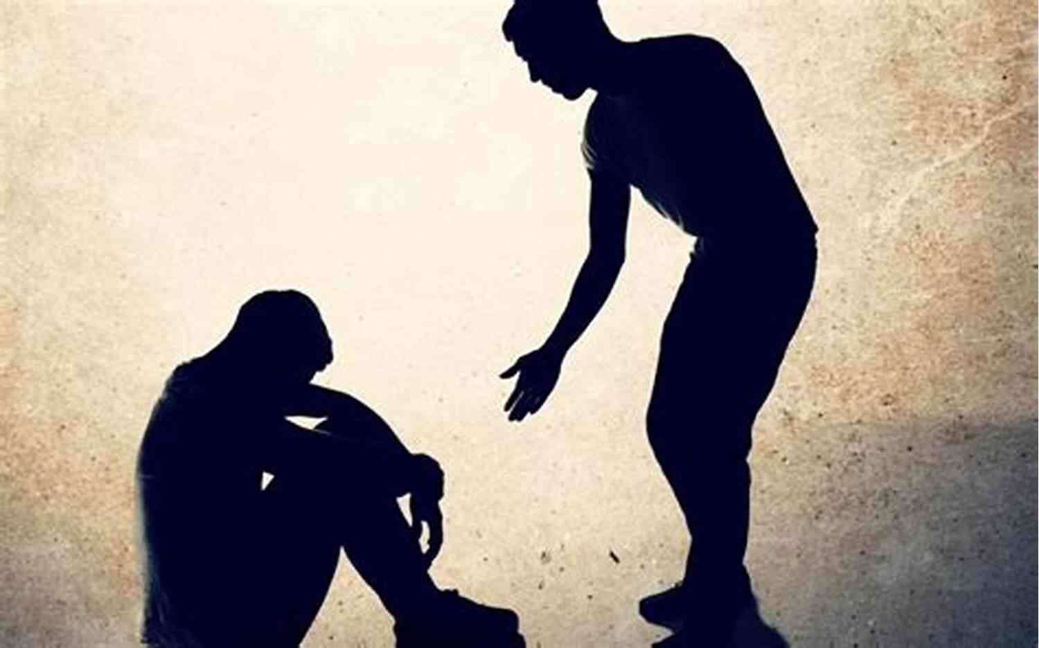 A Person Offering Support And Encouragement Couples Therapy: A 30 Day Guide To Help Save Your Marriage (How To Save My Marriage And Have A Healthy Relationship)