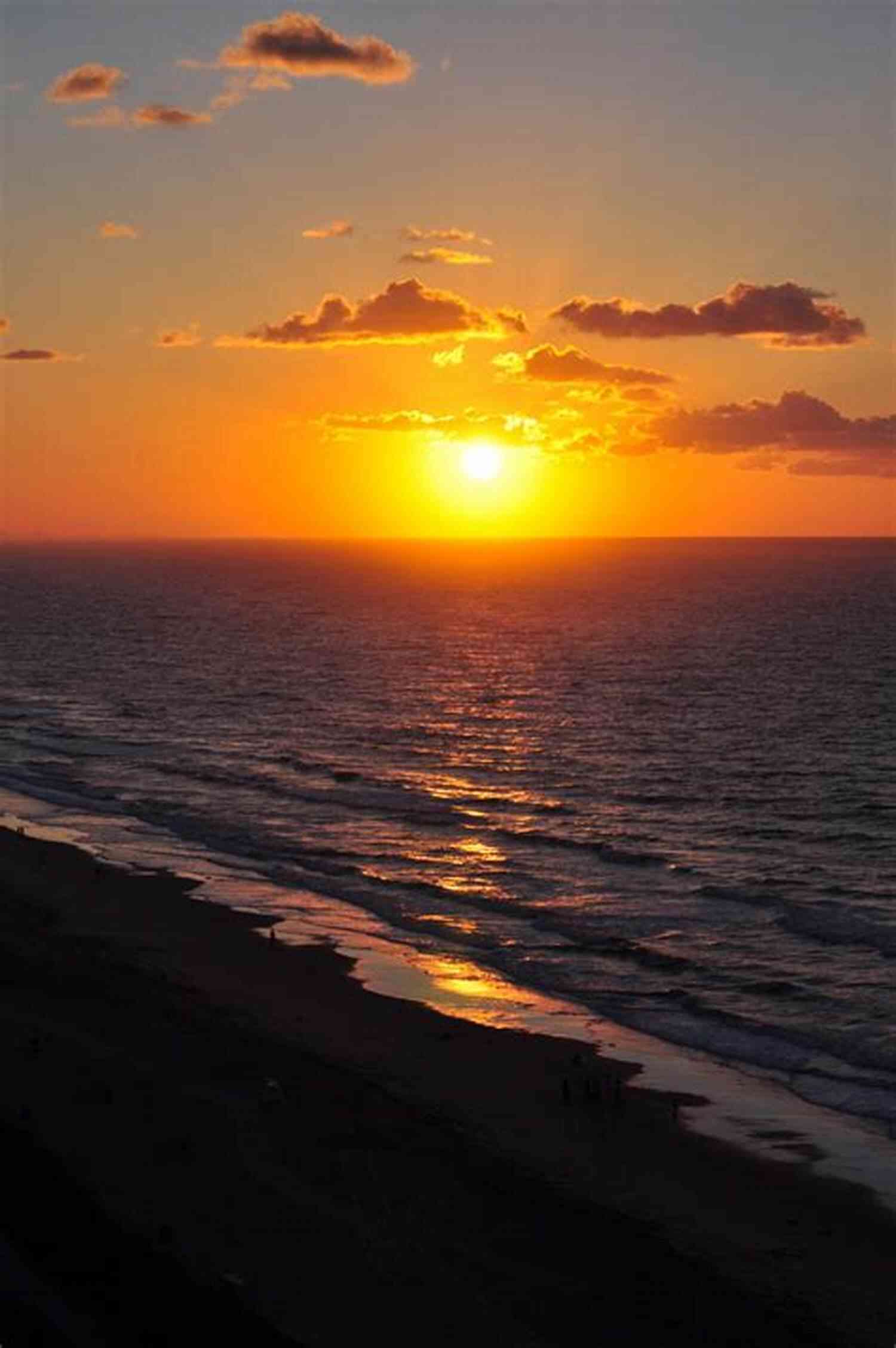 Breathtaking South Carolina Sunset At The Beach House The Beach House (South Carolina Sunsets 1)