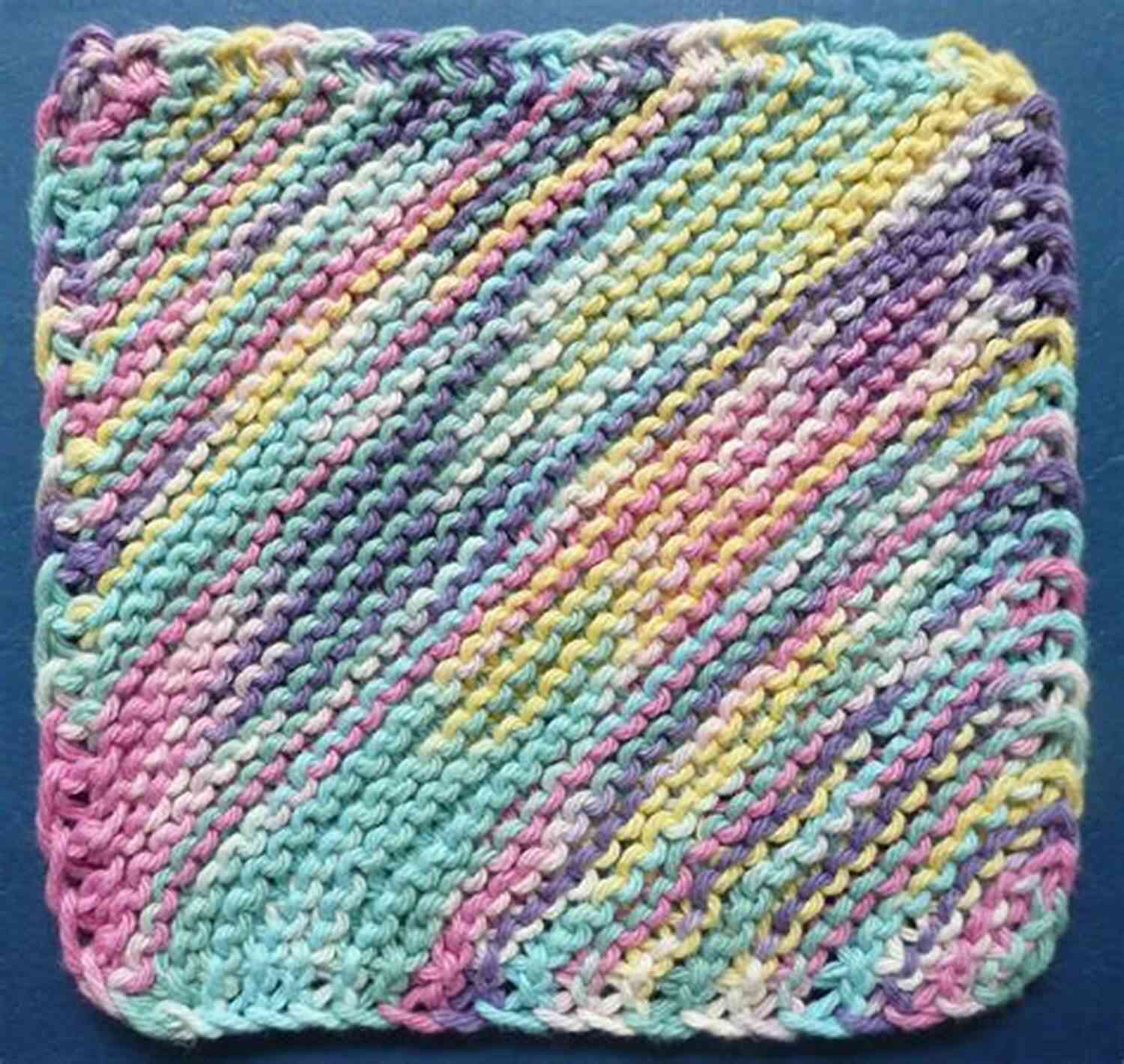Knitted Textured Dishcloth With Raised Stitch Pattern Knitting Dishcloth Fun: Fun Dishcloth Knitting Patterns (Knitting Simple 4)