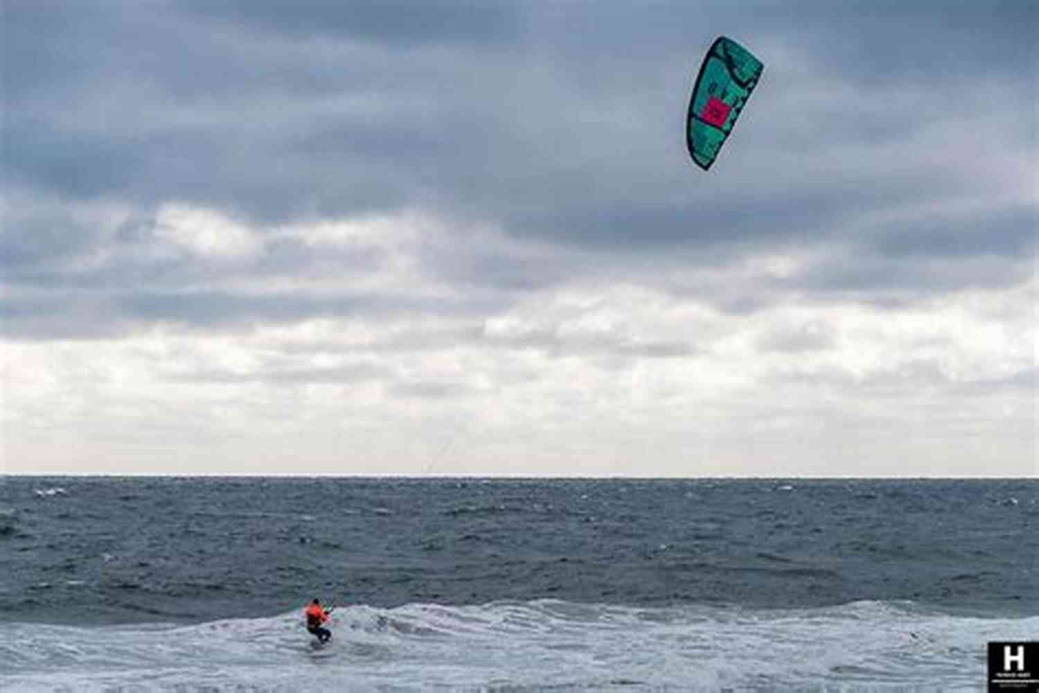Michael Robins Conqueror Of Oceans And Waves Through Oceans And Waves Michael Robins
