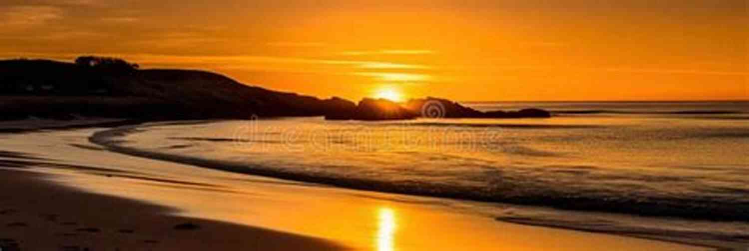South Carolina Sunset Casting Vibrant Hues Over The Beach Fireflies Family Ties (South Carolina Sunsets 3)
