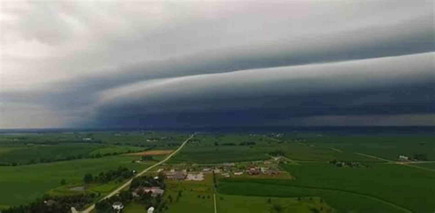 Squall Line Lightning Striking The Forgotten Coast Squall Line (The Forgotten Coast Florida Suspense 9)